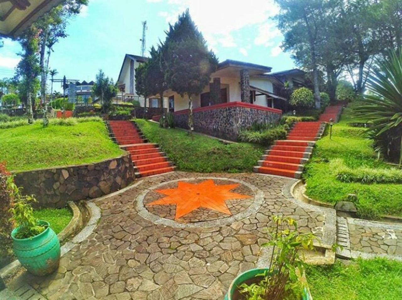 Parkside Nuansa Maninjau Resort Exterior foto